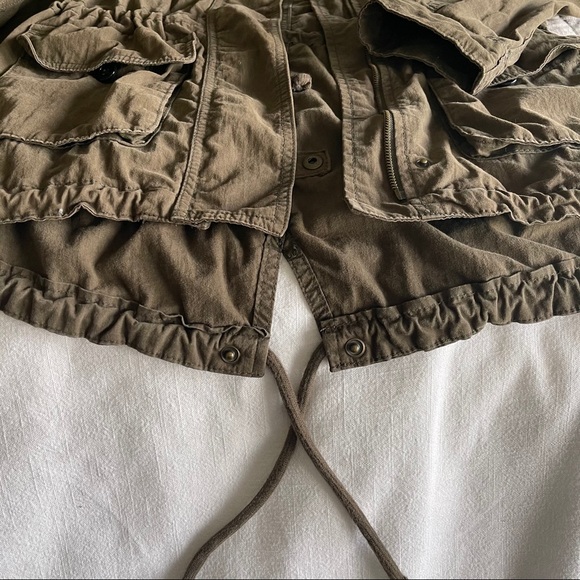 Lightweight utility jacket - Picture 4 of 4